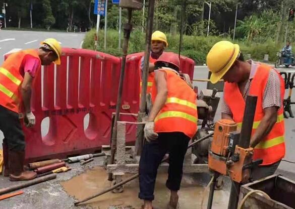 宣化一路面注浆加固